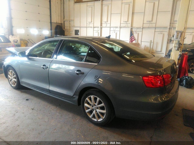 3VWD17AJ4EM440478 Volkswagen Jetta Sedan Se