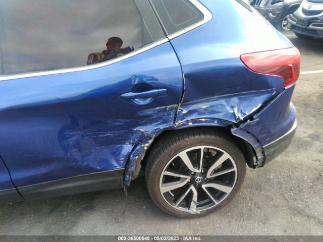 JN1BJ1CP3JW190172 Nissan Rogue Sport Sl