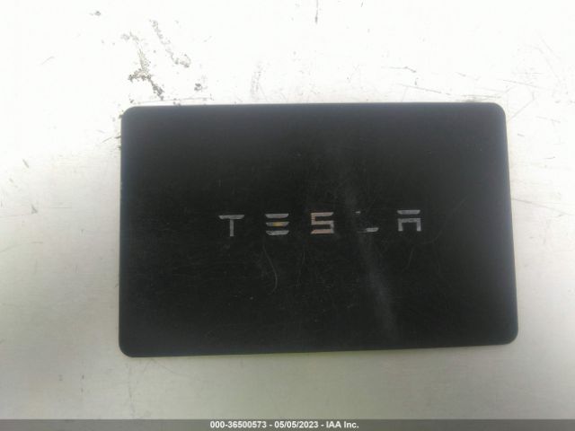 5YJ3E1EB3PF387430 Tesla MODEL 3