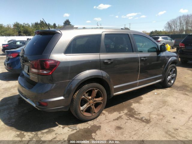 3C4PDDGG1ET304638 Dodge Journey Crossroad