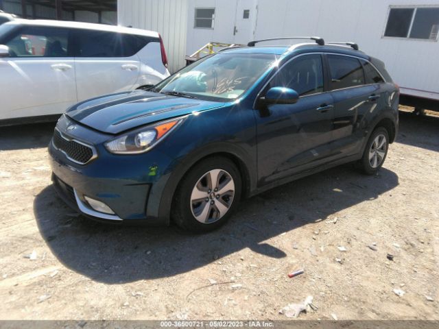 KNDCB3LC9K5303475 KIA NIRO LX