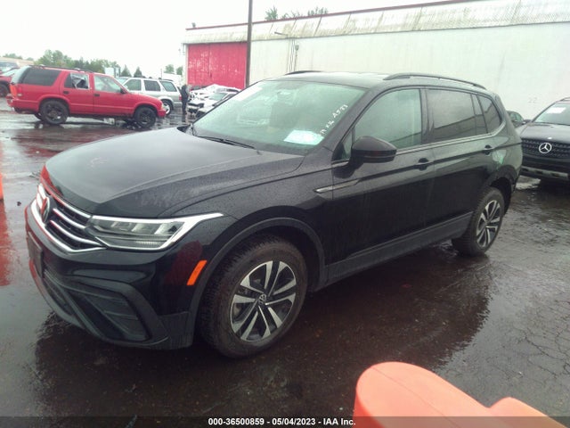 3VV0B7AX4NM076292 Volkswagen TIGUAN S