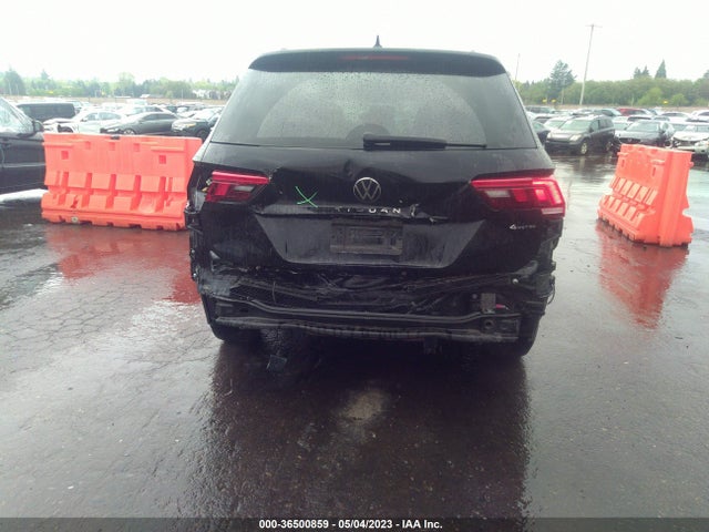 3VV0B7AX4NM076292 Volkswagen TIGUAN S