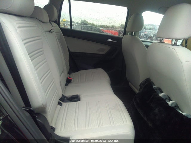 3VV0B7AX4NM076292 Volkswagen TIGUAN S