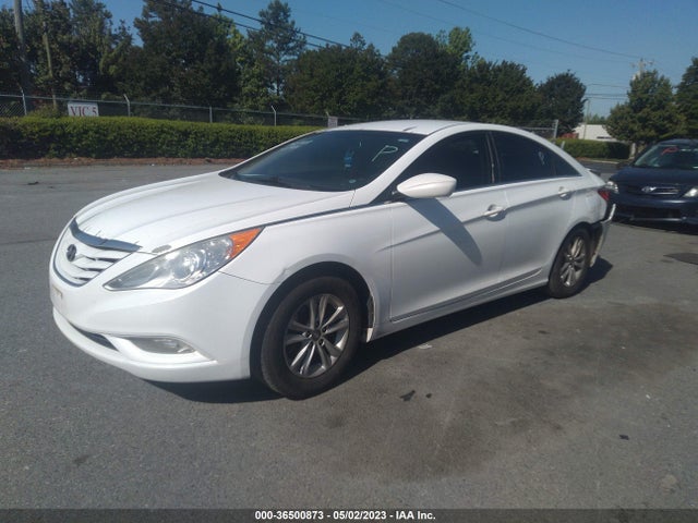 2013 HYUNDAI SONATA GLS VIN: 5NPEB4AC1DH752928