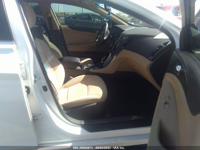 2013 HYUNDAI SONATA GLS VIN: 5NPEB4AC1DH752928
