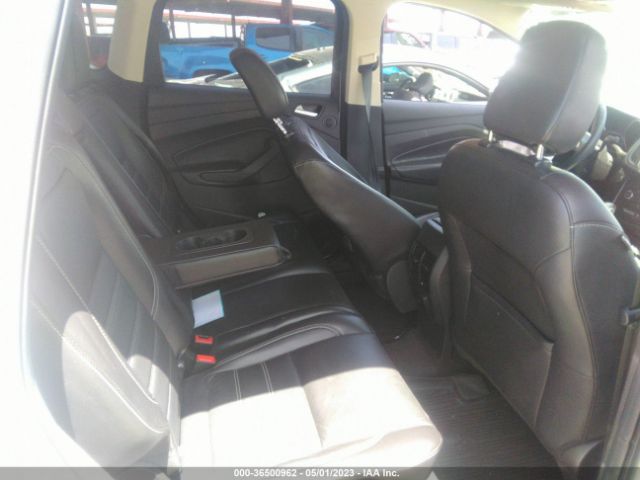 1FMCU9J97KUB03801 Ford Escape Titanium