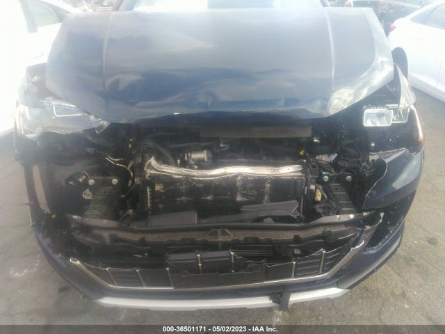 WA1AECF32L1117113 Audi Q3 PREMIUM