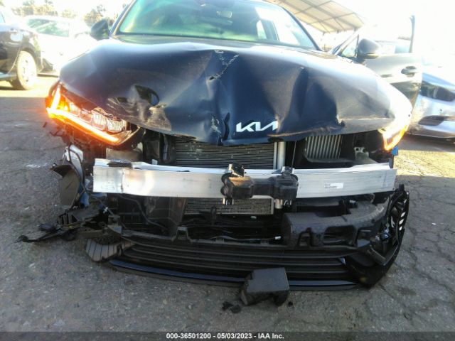 5XXG14J2XNG116749 KIA K5 LXS