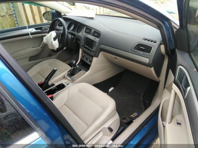 3VWFA7AU6FM506761 Volkswagen Golf Sportwagen Tdi S 4-door
