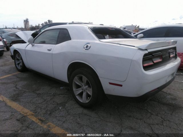 2C3CDZAGXJH183703 Dodge Challenger Sxt