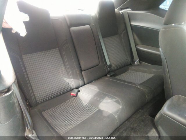 2C3CDZAGXJH183703 Dodge Challenger Sxt