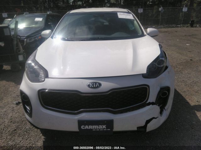 KNDPMCAC1H7215483 KIA Sportage Lx