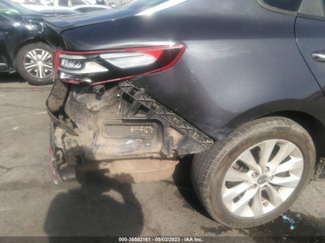 5XXGT4L32JG220744 KIA Optima S