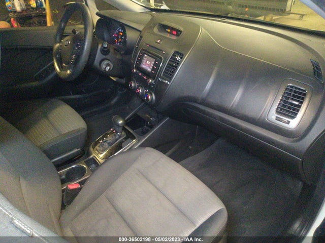 2017 KIA FORTE LX VIN: 3KPFL4A72HE086080