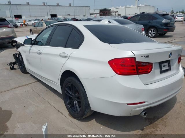 WBA3B1C58EPV79934 BMW 3 Series 320i