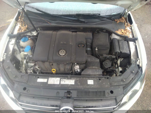 1VWAP7A36EC009516 Volkswagen PASSAT S