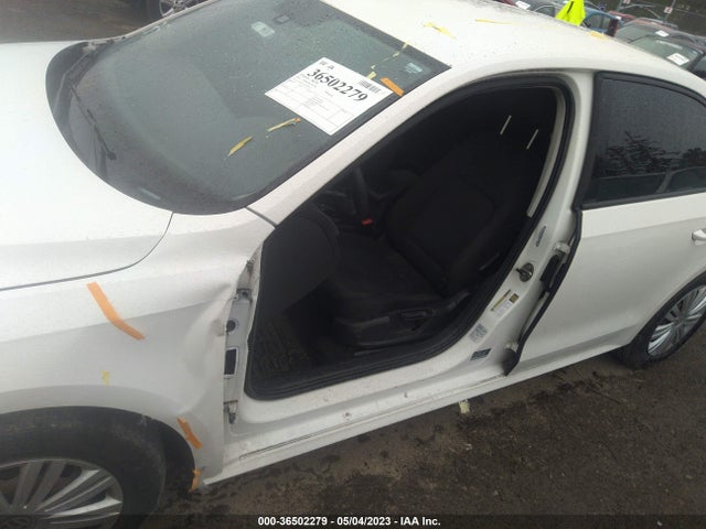 1VWAP7A36EC009516 Volkswagen PASSAT S