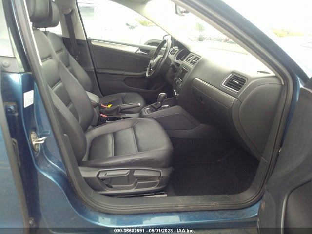 3VWD17AJ9FM288795 Volkswagen Jetta Sedan 1.8t Se