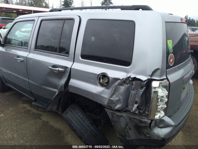 1C4NJPFAXGD664370 Jeep Patriot Latitude