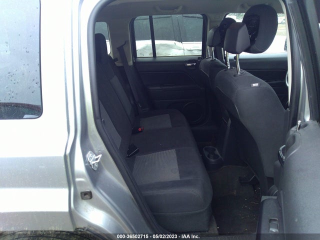 1C4NJPFAXGD664370 Jeep Patriot Latitude