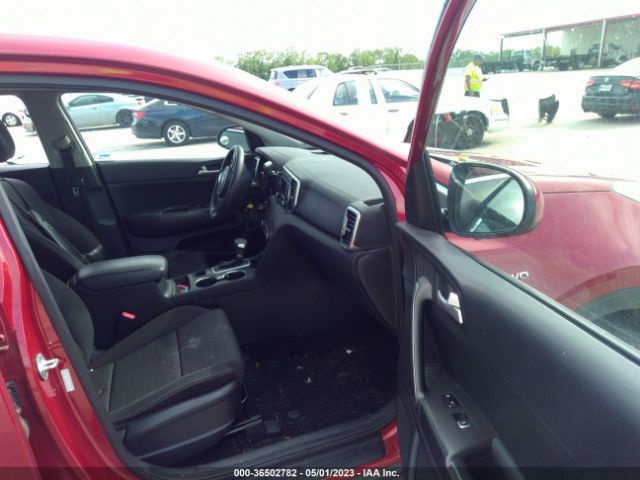 KNDPMCAC7J7323323 KIA Sportage Lx
