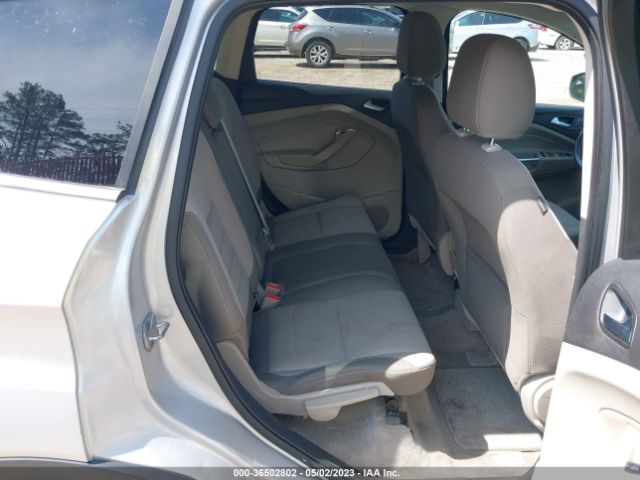 1FMCU0GX3EUA21666 Ford ESCAPE SE