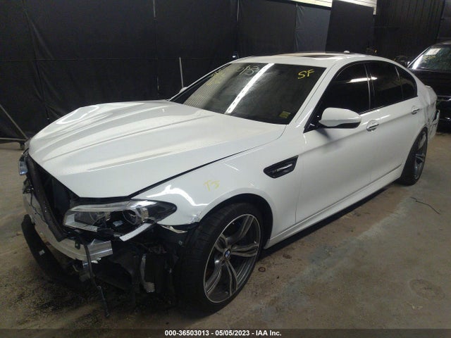 BMW M5 2016 WBSFV9C52GG343247 Image 2