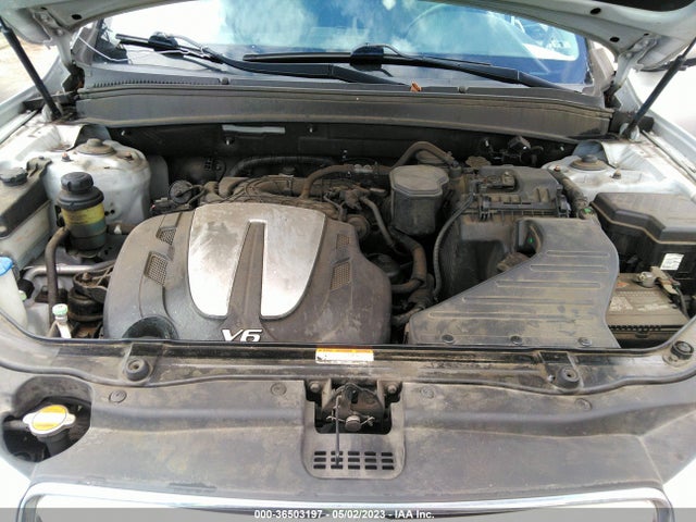 2011 HYUNDAI SANTA FE SE VIN: 5XYZHDAG7BG029866