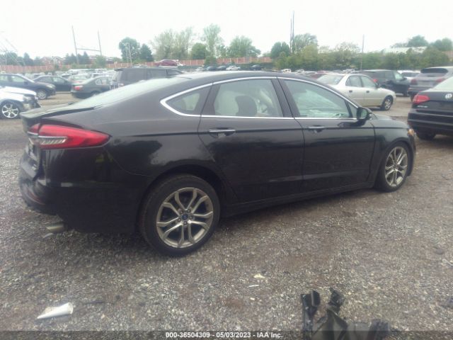 3FA6P0CD1KR253549 Ford FUSION SEL