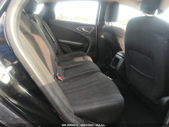 1C3CCCAB1GN130022 Chrysler 200 Limited