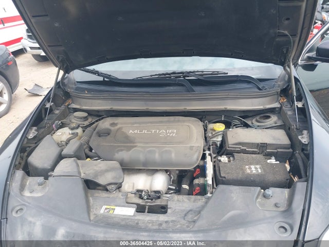 1C4PJLCB3JD539829 Jeep Cherokee Latitude
