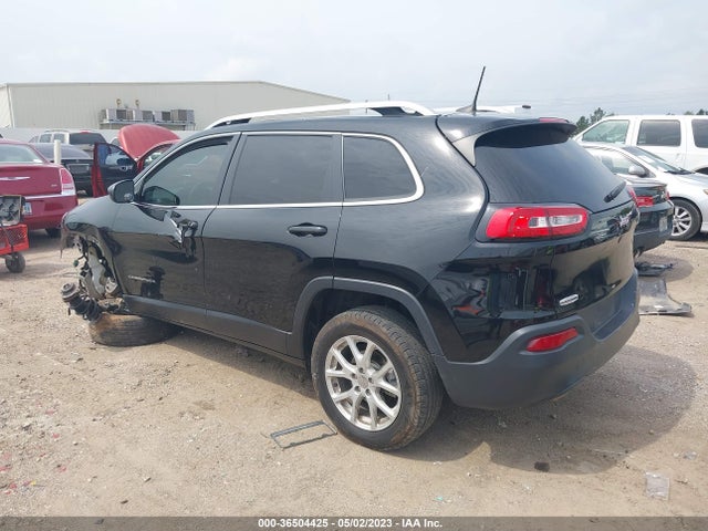 1C4PJLCB3JD539829 Jeep Cherokee Latitude
