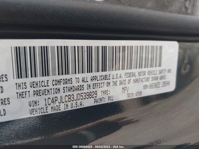 1C4PJLCB3JD539829 Jeep Cherokee Latitude