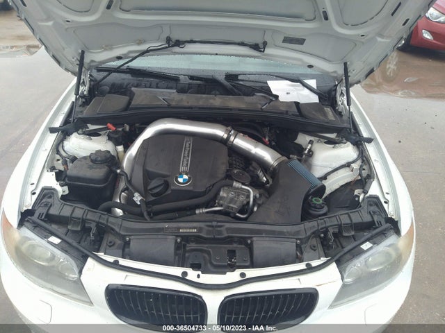 2011 BMW 1 SERIES 135I VIN: WBAUC9C52BVM09883