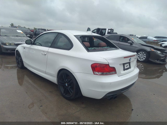 2011 BMW 1 SERIES 135I VIN: WBAUC9C52BVM09883