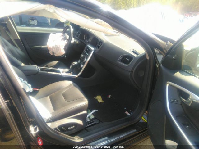YV126MFM0F1355661 Volvo S60 T5 Drive-e Platinum