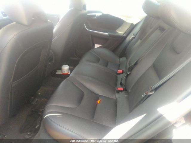 YV126MFM0F1355661 Volvo S60 T5 Drive-e Platinum