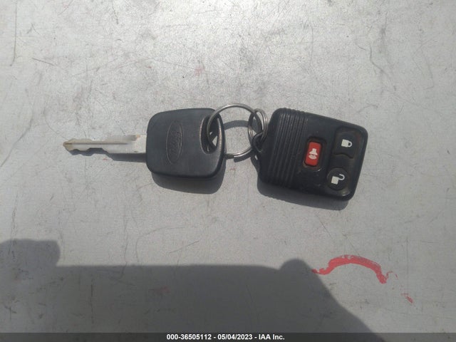 2001 FORD F-150 XL/XLT VIN: 1FTRF18WX1KF66838