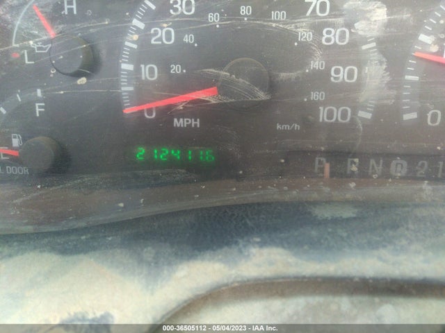 2001 FORD F-150 XL/XLT VIN: 1FTRF18WX1KF66838