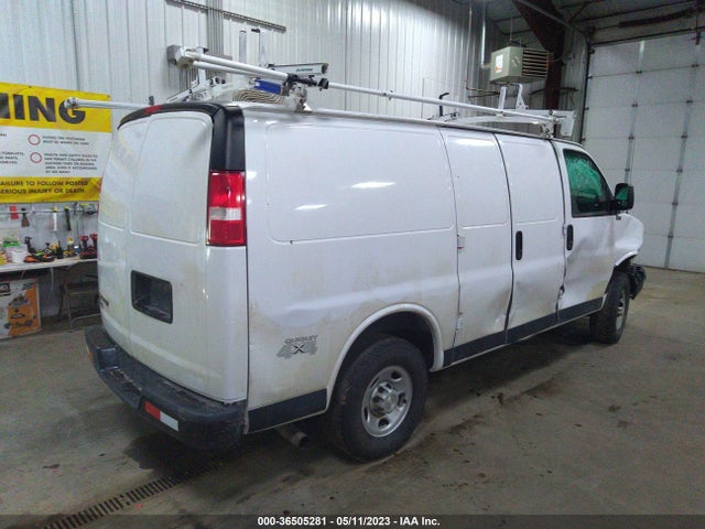 2019 CHEVROLET EXPRESS CARGO VAN VIN: 1GCWGAFG2K1174326