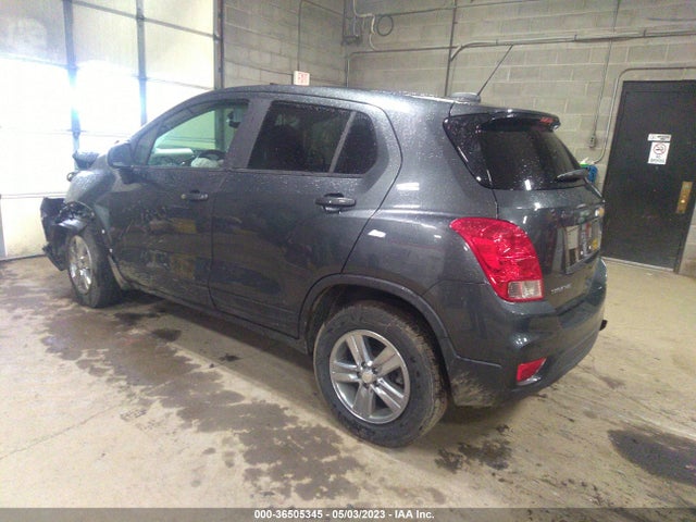 Chevrolet TRAX LS 2020 3GNCJNSB2LL153225 Image 3