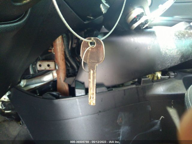 KNDJN2A2XG7837311 KIA Soul Base