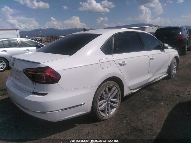 1VWLA7A30KC001384 Volkswagen Passat 2.0t Wolfsburg Edition