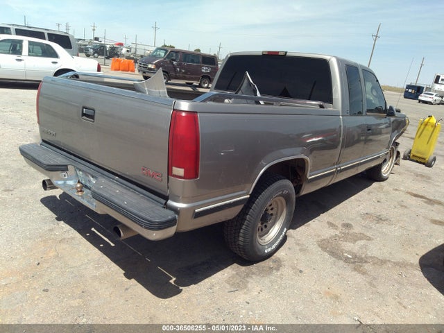 1998 GMC SIERRA 1500 VIN: 2GTEC19M8W1561455