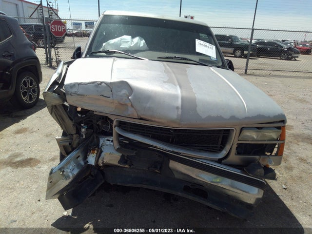 1998 GMC SIERRA 1500 VIN: 2GTEC19M8W1561455