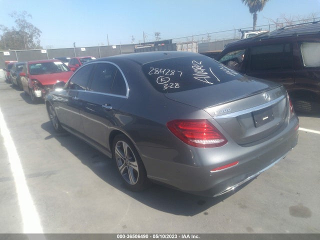WDDZF4JB4HA284287 Mercedes-Benz E-class E 300