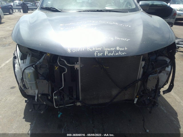 2018 Nissan Rogue, VIN: JN1BJ1CR9JW265779