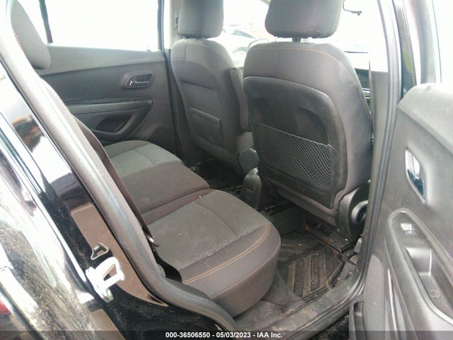 Chevrolet TRAX LS 2020 3GNCJKSB2LL117274 Image 8