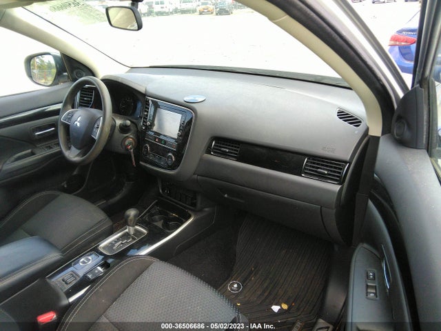 JA4AZ3A34KZ017929 Mitsubishi Outlander Es/se/sel/le
